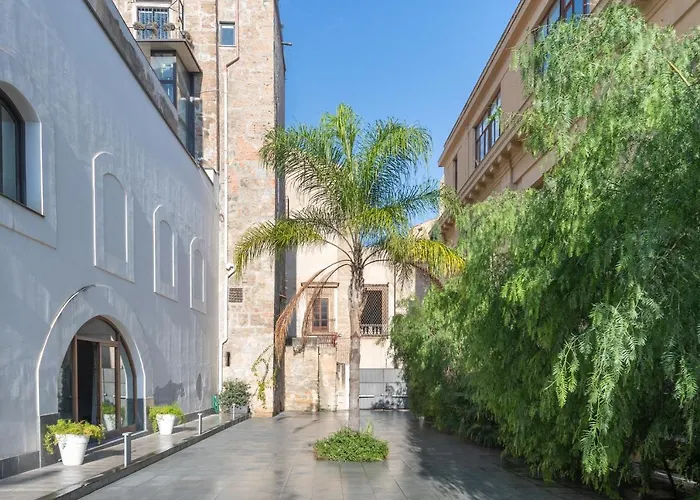 Valverde Art Space Loft By Domusicily *