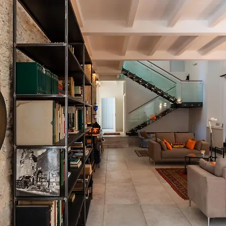 Valverde Art Space Loft By Domusicily Palermo